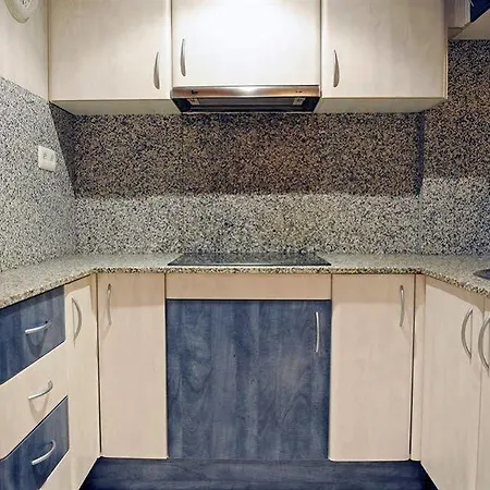 Marsol 4* 카스테데펠스